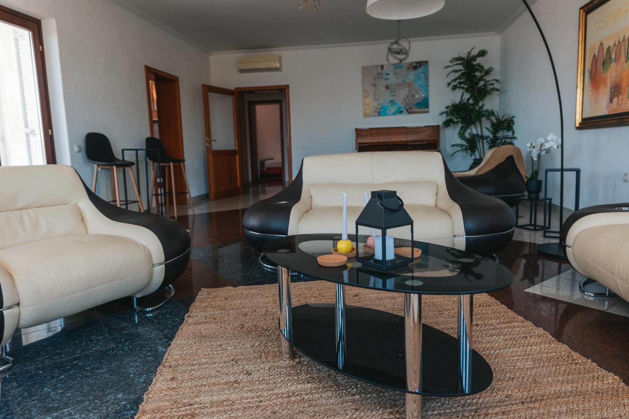 Villa Calista อิตชิชี ภายนอก รูปภาพ